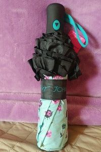 BN Betsey Johnson umbrella